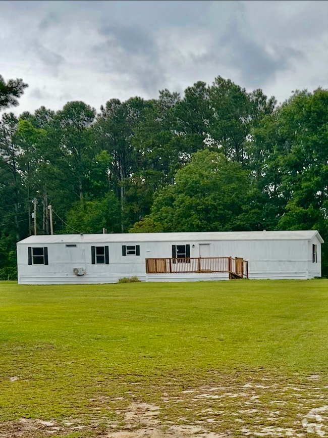 Building Photo - 138 Bettis Academy Rd