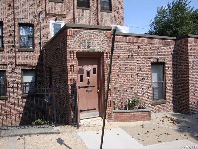 Foto del edificio - 52 New Pl