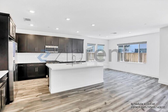 Foto del edificio - 435 N Geyserville Wy