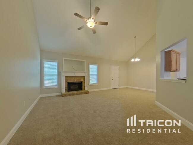 Building Photo - 214 Raleigh Way