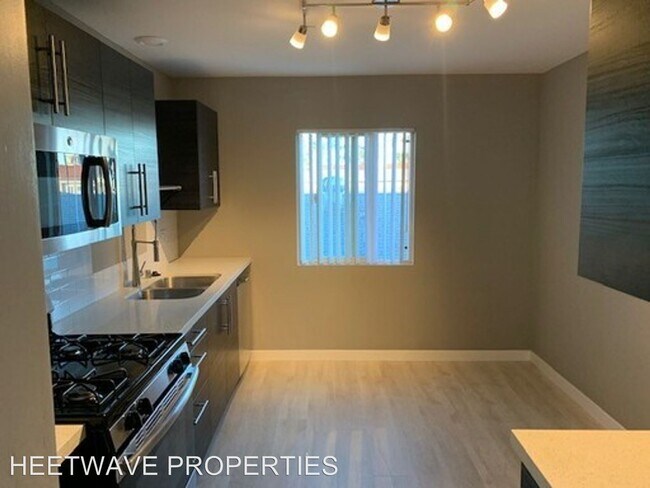 Foto del edificio - 4366-4374 Mississippi St