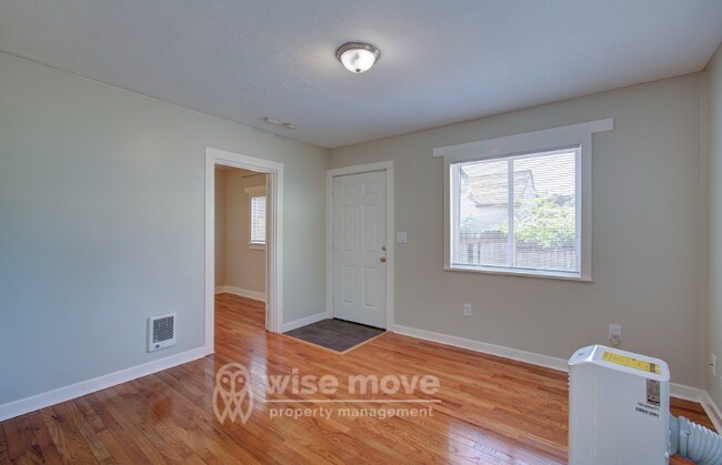 Foto del edificio - 805 NW Greeley St