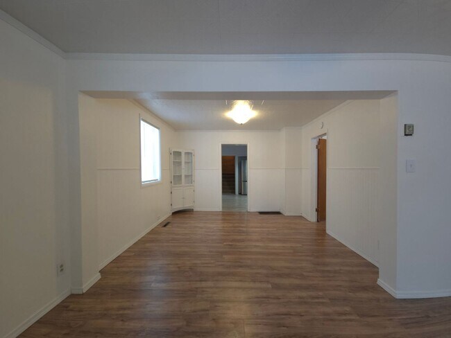 Foto del edificio - Nice house with a huge garage