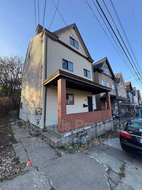 Foto del edificio - 2903 Stayton St