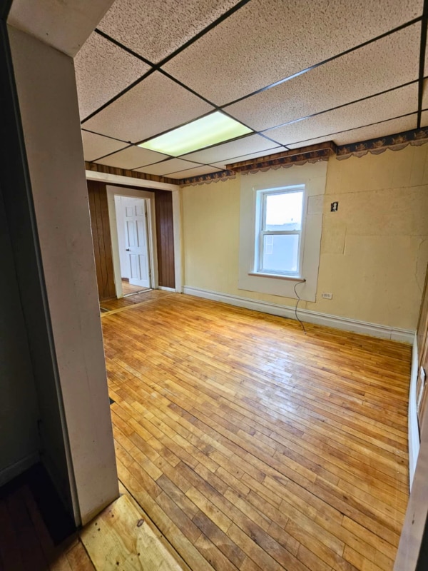 Building Photo - 309 Maple St