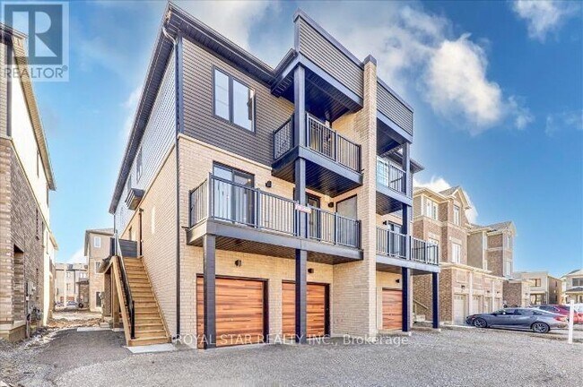 Photo du bâtiment - 14 Pumpkin Cor Cres