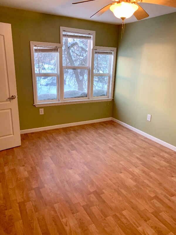 Foto del edificio - 2308 3rd Ave E