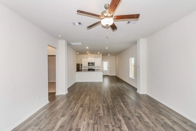 Building Photo - 8102 Sunberry Shadow Dr