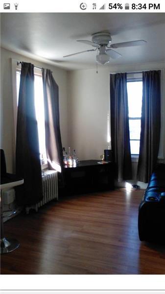 Primary Photo - 422 Franklin Ave