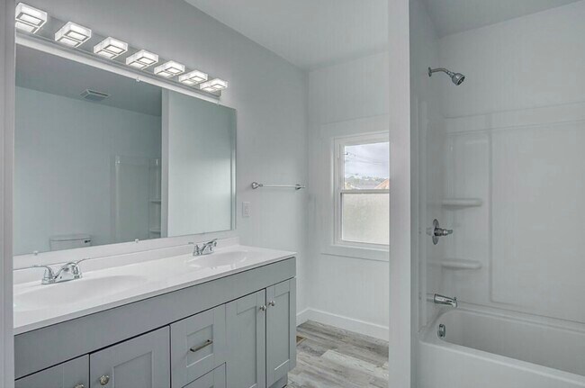 Foto del edificio - 1235 Scott St