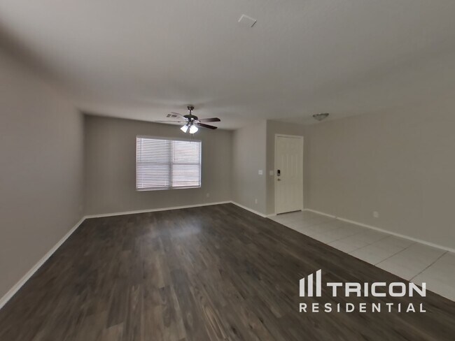 Foto del edificio - 10718 E Arbor Ave
