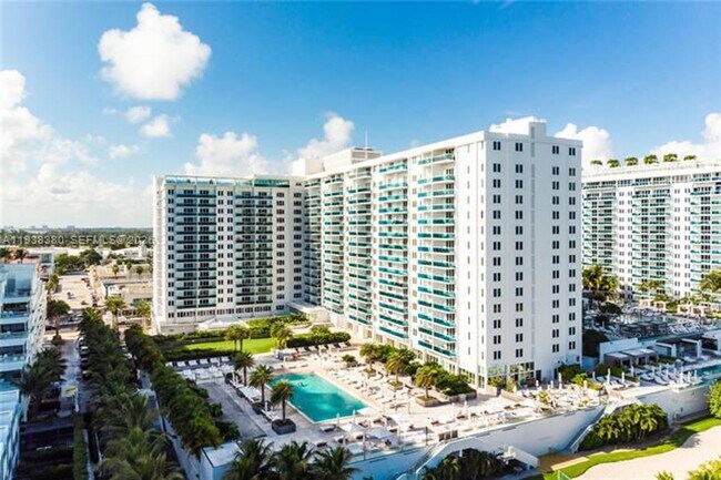 Foto del edificio - 2301 Collins Ave