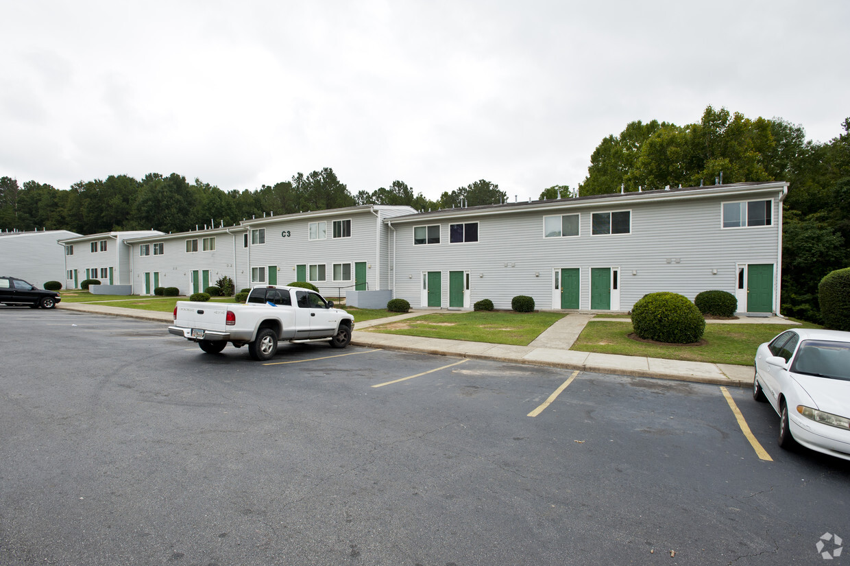 Building Photo - Green Meadows Townhouses