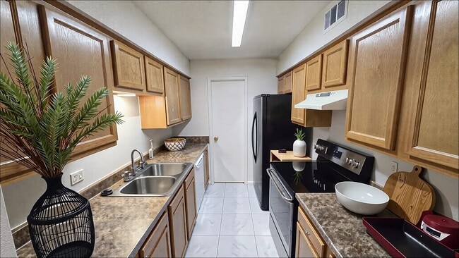 Foto del edificio - 7400 Bellerive Dr