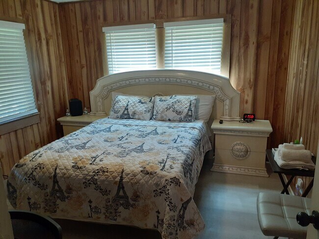 Foto del edificio - 6258 Lower Dixie Lake Rd