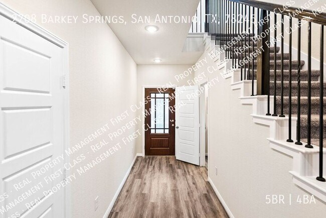 Building Photo - 2708 Barkey Spgs