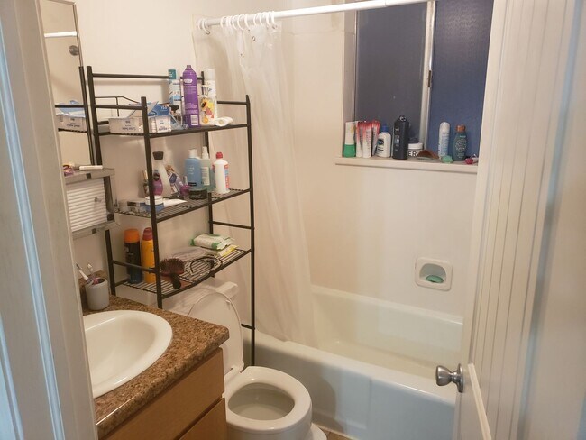 Foto del edificio - 1B/1B Pet Friendly Apartment South of BYU