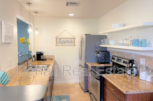 Building Photo - 4120 N 78th St