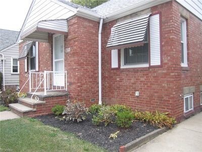 Building Photo - 3855 W 130th St