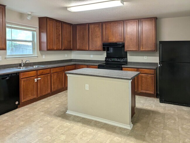 Building Photo - 11007 Braes Grove