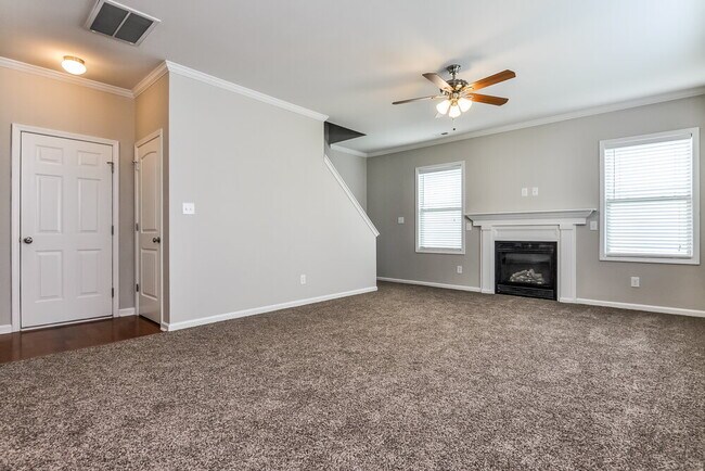 Building Photo - 4134 White Kestrel Dr