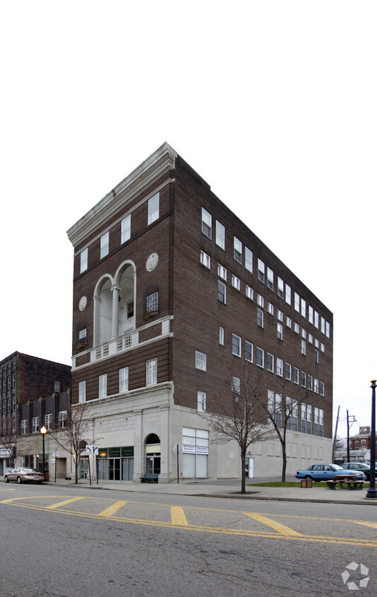 Primary Photo - Old Theatre Apartments