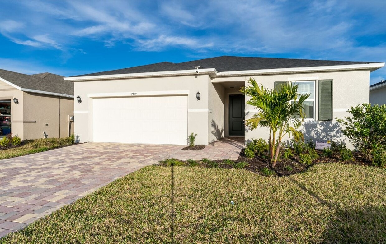 Foto principal - Turnkey 4/2 Home in Sarasota!
