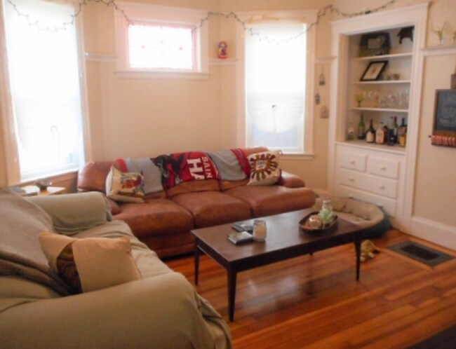 Foto del edificio - 15 Rowell St