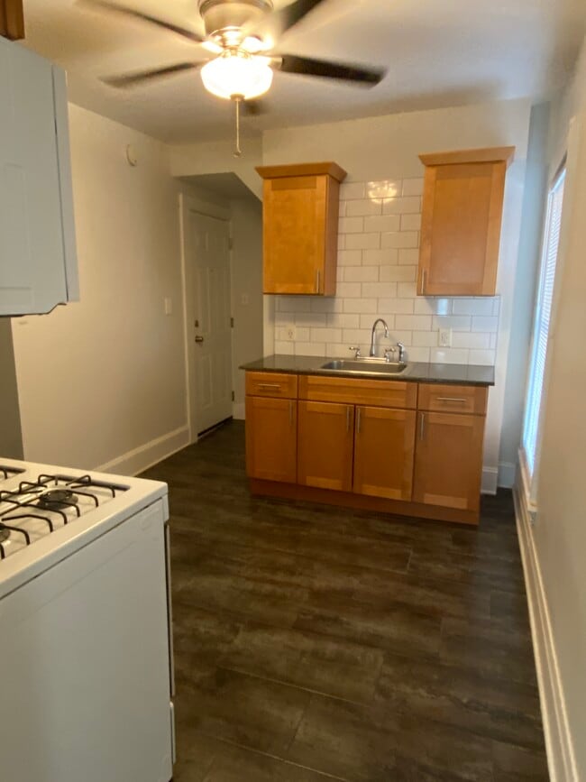 Building Photo - 53 Elmwood Ave