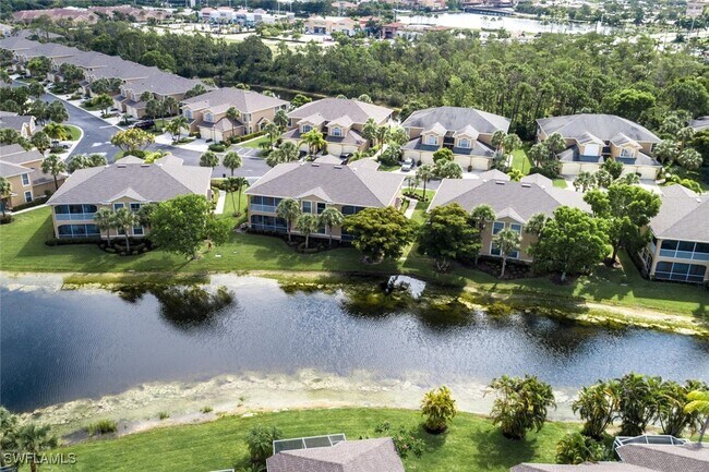 Foto del edificio - 23036 Lone Oak Dr