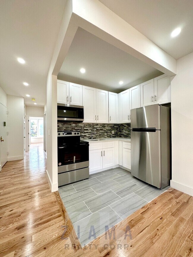 Foto del edificio - 936 4th Ave