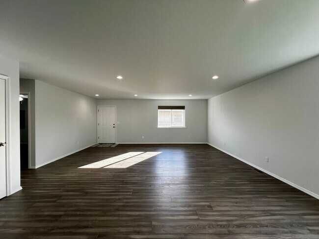 Foto del edificio - 2005 Ledwich Ave