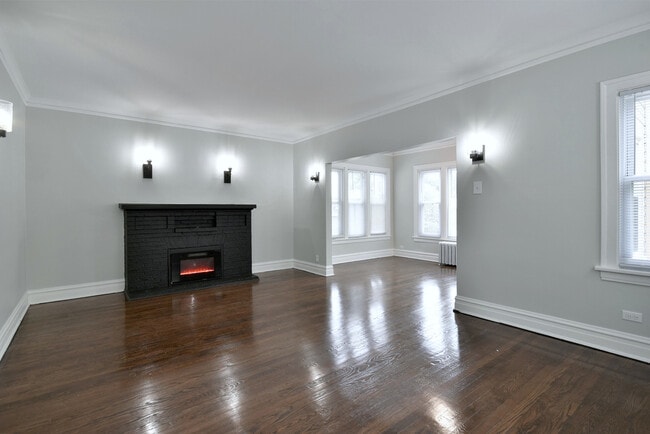 Building Photo - 1134 N Harlem Ave