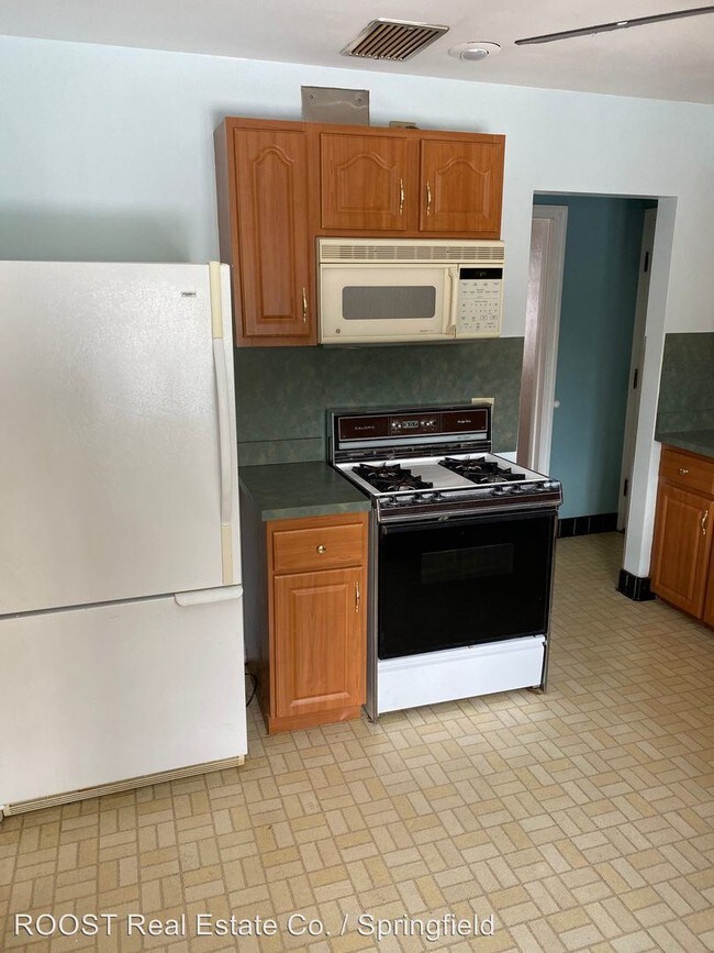 Building Photo - 2 br, 1 bath House - 305 N Broadmoor Blvd