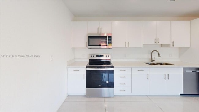 Building Photo - 14546 SW 260th St