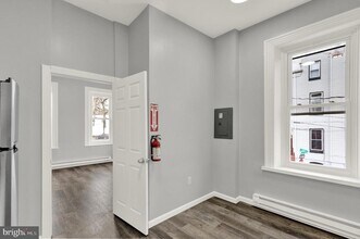 Building Photo - 1156 Franklin St