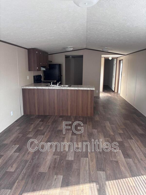 Building Photo - 4335 Dunn St