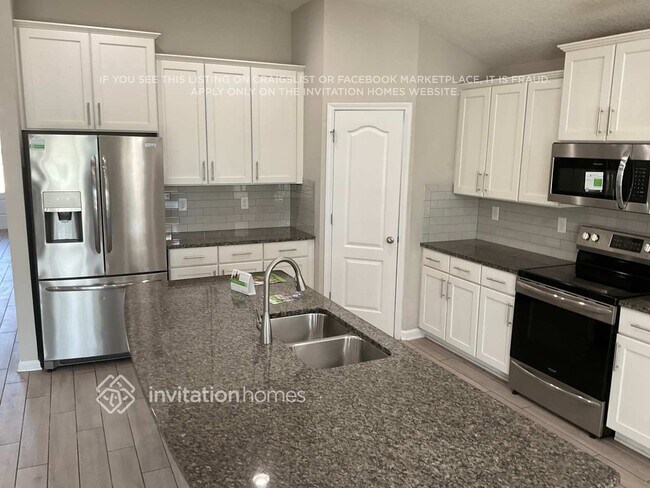 Foto del edificio - 57 Pickett Dr