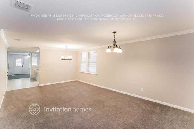 Building Photo - 1828 Lariat Dr