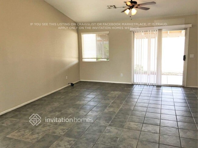 Foto del edificio - 16160 W Lincoln St