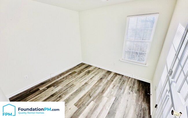 Foto del edificio - 3721 Hawkins Mill Rd