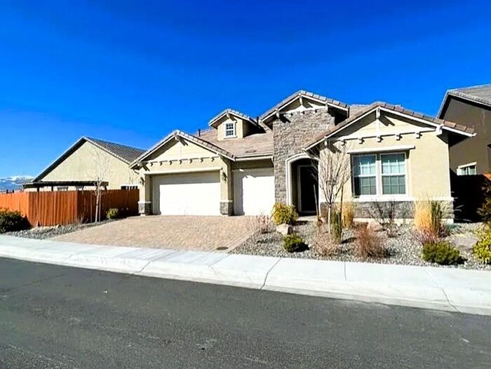 Foto principal - 9545 Hawkshead Rd