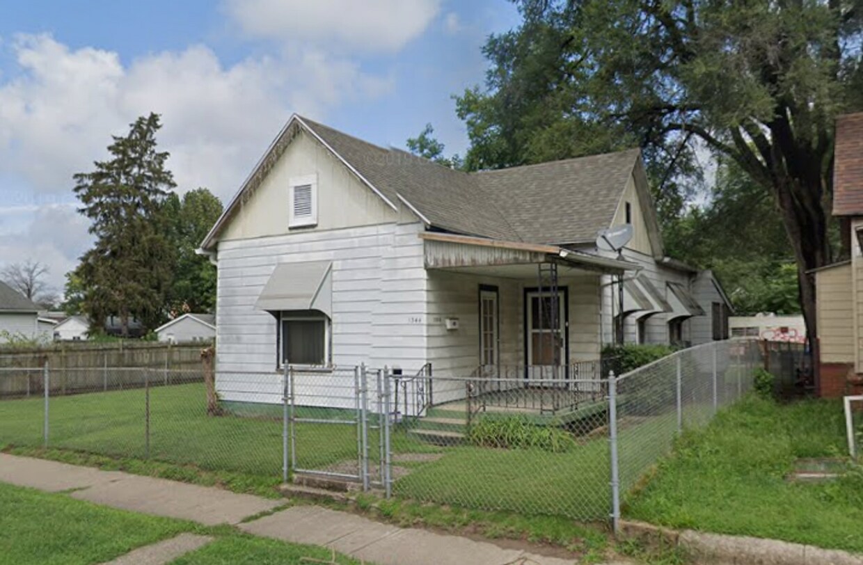 Foto principal - 3 Bedroom Home on the North Side