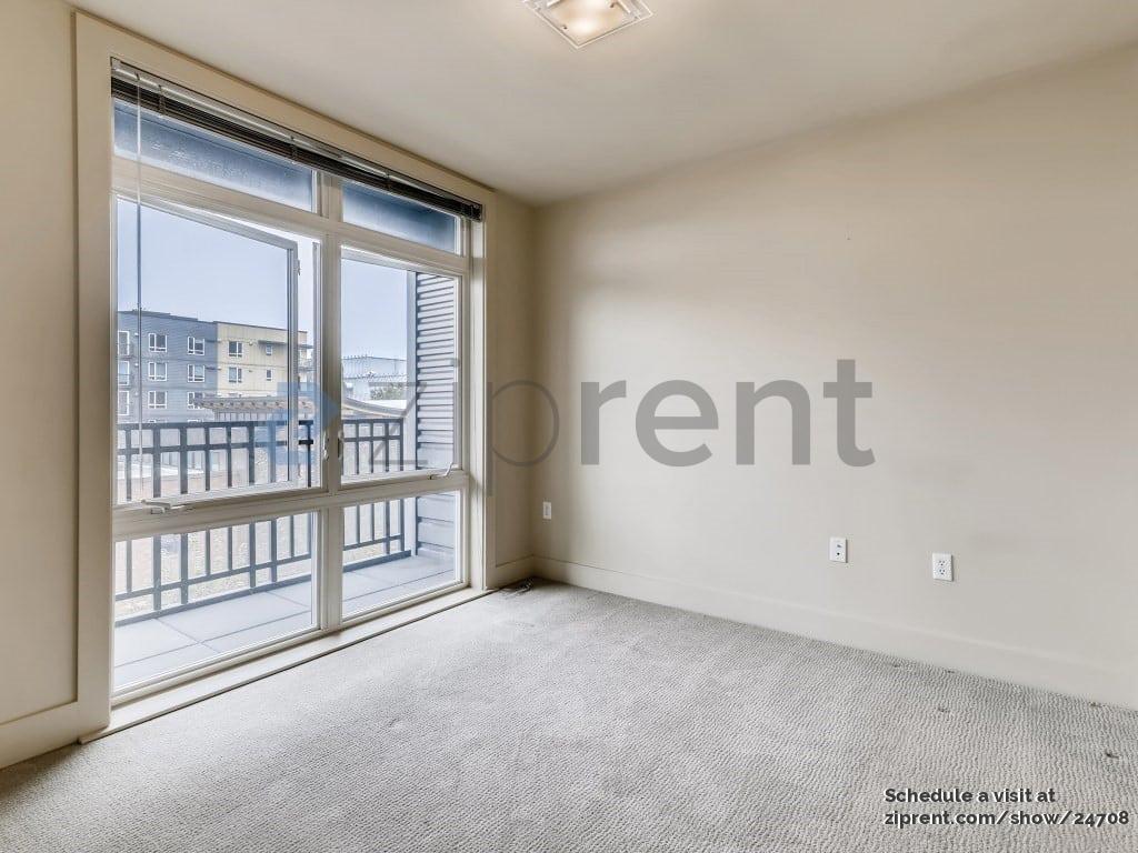 Primary Photo - 159 Denny Wy