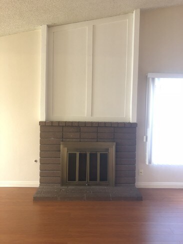 Foto del edificio - 738 Lincoln Ave
