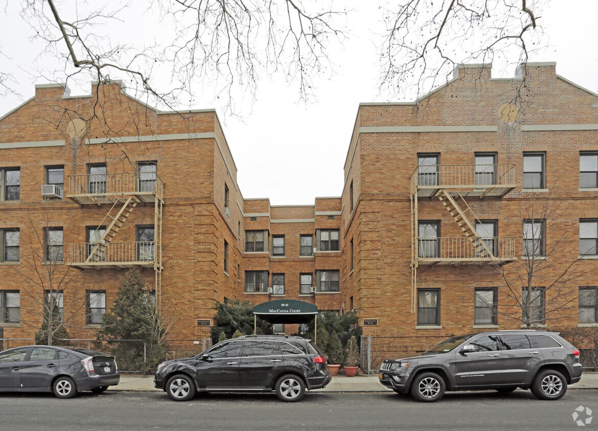 Building Photo - MacCayda Court