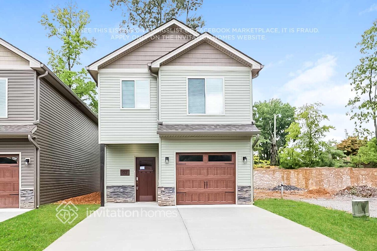 Foto principal - 211 Golf Club Ln