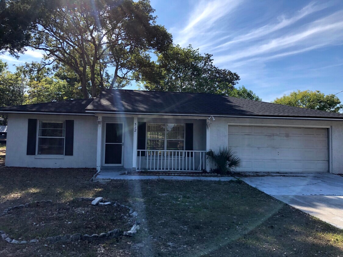 Foto principal - 512 S Boundary Ave