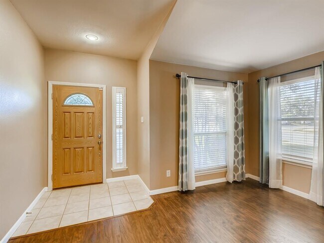 Foto del edificio - 3676 Spring Canyon Trail