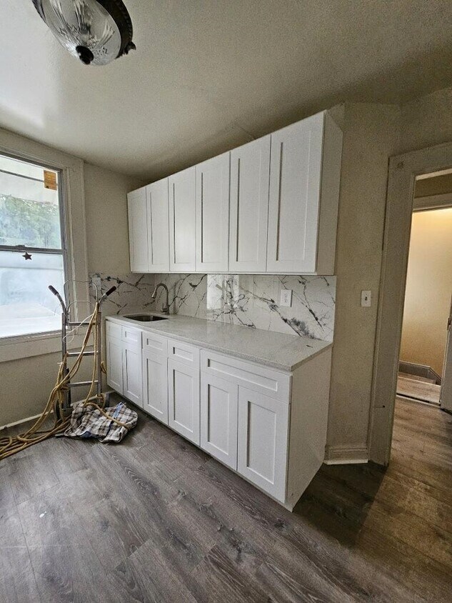 Foto principal - 1104 Summit Ave